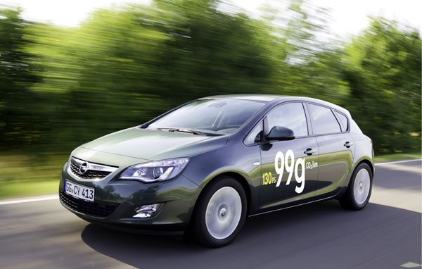 Opel Astra 1,7 CDTI с 99 г/км CO2 и 3,7 л/100 км комбиниран разход при 130 кс мощност
